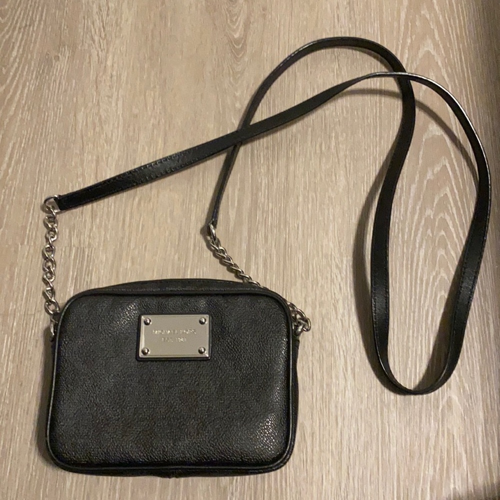 Crossbody